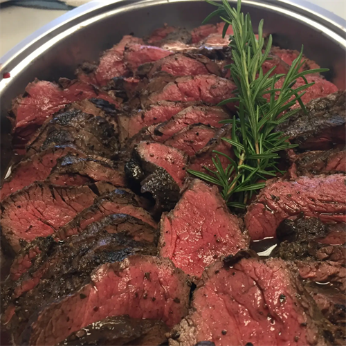 Perfectly cooked, melt-in-your-mouth beef—just one example of our chef-driven, scratch-made entrées.