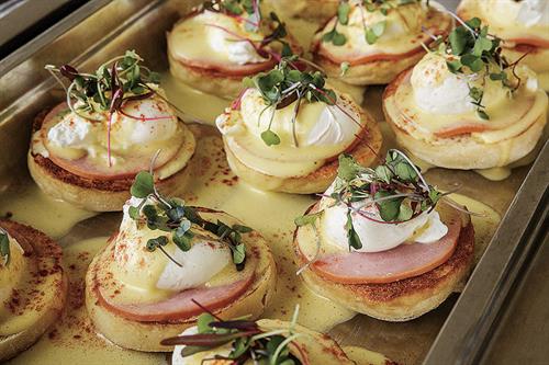 Eggs Benedict