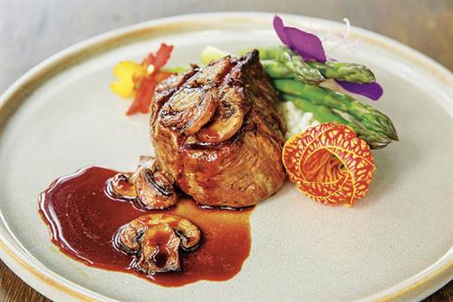 Gallery Image DubsdreadCatering-Steak2(1).jpg