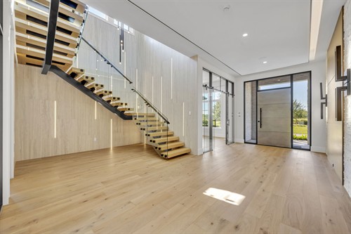 Gallery Image 14-web-or-mls-HDR_2642.jpg