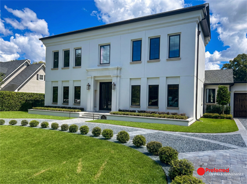 Preferred Cleaning & Maintenance: Dedicated to the meticulous preservation of Winter Park’s most prestigious properties. 