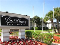 La Aloma Apartments