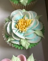 Deb's Custom Cupcakes