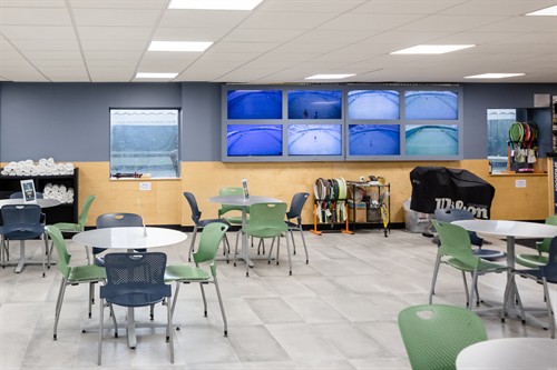 SPORTIME Roslyn Lobby