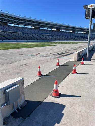 Gallery Image thumbnail_IMG_2010.jpg