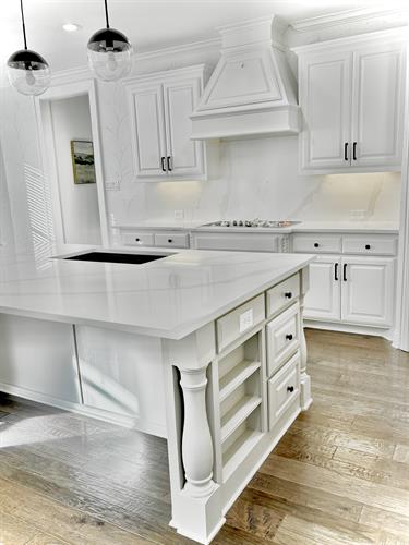 Gallery Image Daltile_Calacatta_Alabaster.jpg