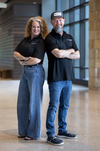 Gallery Image Jerry_and_Lisa_3.jpg