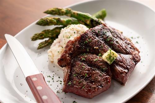 Gallery Image MCC_DFWMC-14FB-Steak-sm.jpg