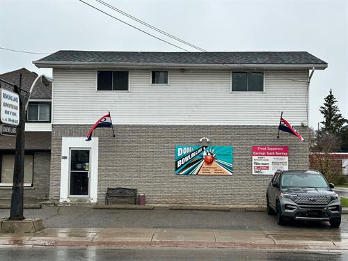 Gallery Image Dodd's_Lanes_-_Front_building.jpg