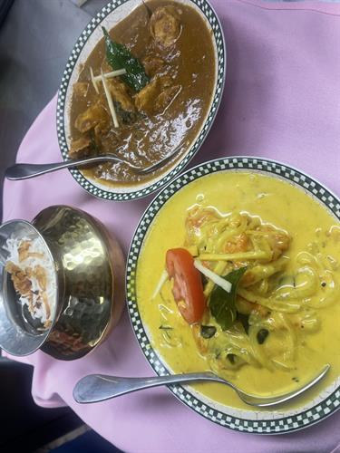 Salmon moilee and chicken chettinad 