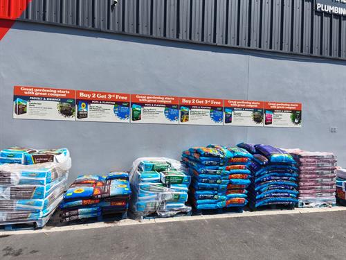 Gallery Image compost.jpg