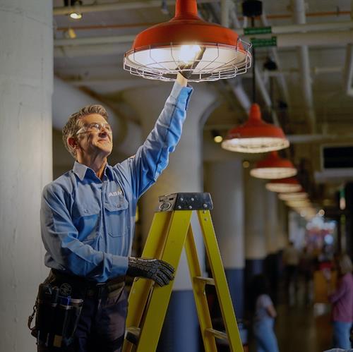 Lighting - Maintenance, repairs and power consumption management