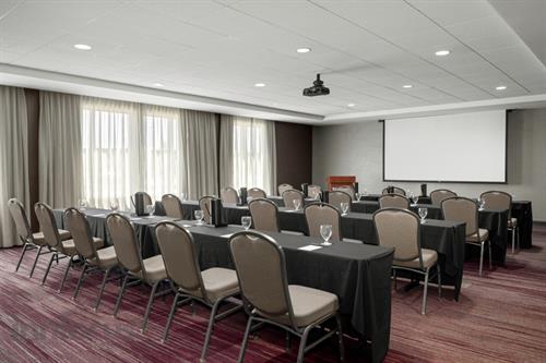 Gallery Image Salon_G_Classroom_Style.jpg
