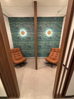 Gallery Image Eyehub_new_interior_pictures-16.JPG