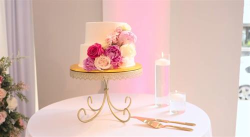 Gallery Image Alexis-Cake.JPG