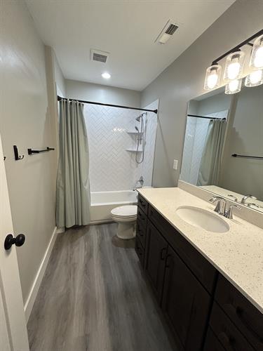 Gallery Image IMG_5293.jpg