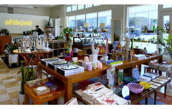 Retail & Specialty Shops