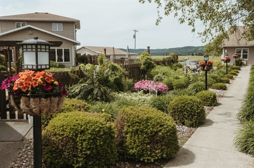 Garden View Entrance