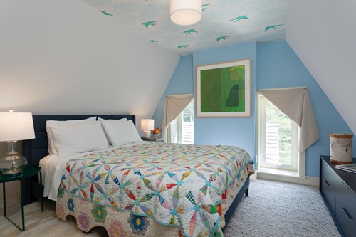 Two bedrooms on the third floor.