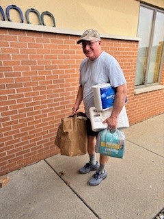 Gallery Image Food_Donations_Carried_In.jpg