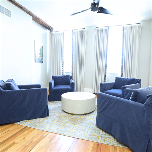 The Belk Hudson Meeting Room soft seating