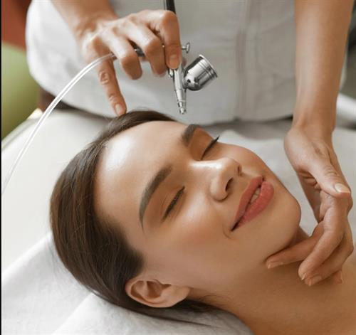 Oxygen Facial to refresh, renew, soothe and plump the skin.