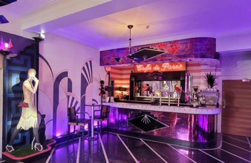 Public Space - Lounge/Coffee Bar 