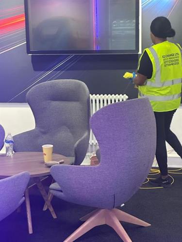 Gallery Image PHOTO-2025-12-13-00-26-15_Unipart_building_4.jpg