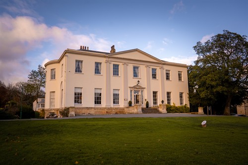 Gallery Image Exterior_side_warm_sunset_Owston_Hall_Hotel_Doncaster.jpeg