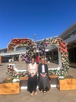 Lakeside Village Outlet Shopping blooms for 30th anniversary celebration