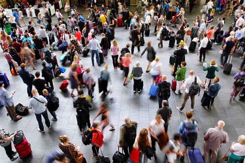 Gallery Image a-crowded-train-station-or-airport-with-passengers-2025-01-08-12-53-33-utc_(1).jpg