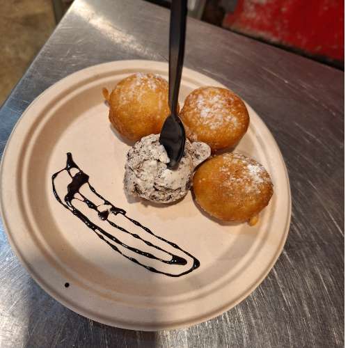 Deep Fried Oreos & Ice Cream