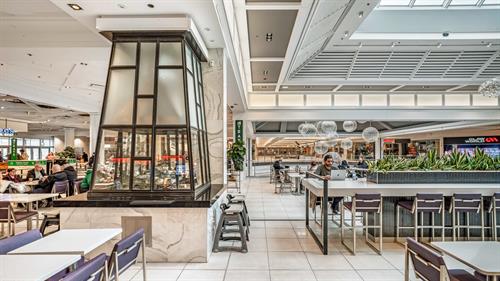St. Laurent Food Court