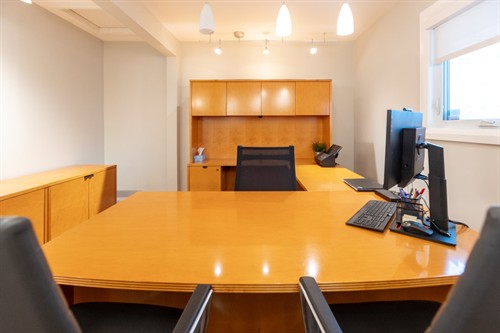 Gallery Image auger_hollingsworth_conference_room_woodroofe.JPG