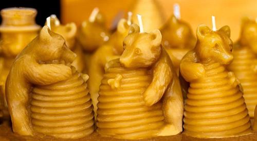Beeswax Bear Hugging Skep figurine candle