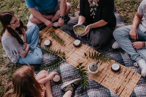 NATURE THERAPY: Tea ceremony to complete the experience