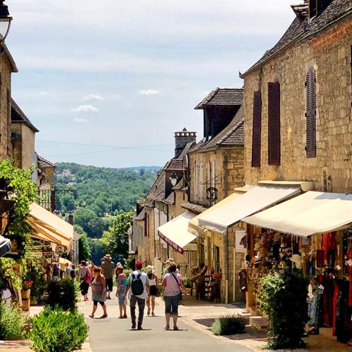 JOIE DE VIVRE NATURE & VILLAGE TOUR: Dordogne, France 