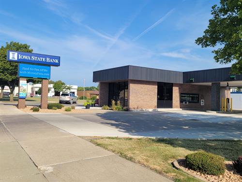 Iowa State Bank - State Street Office, 415 E. State Street, Algona