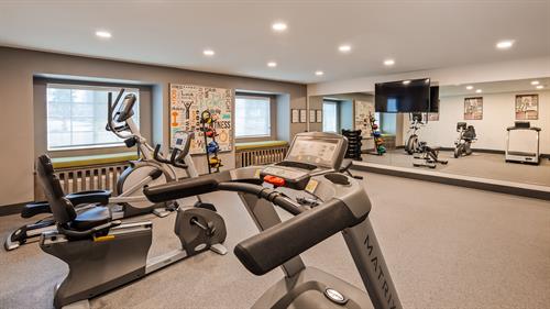 FITNESS CENTER FITNESS CENTER