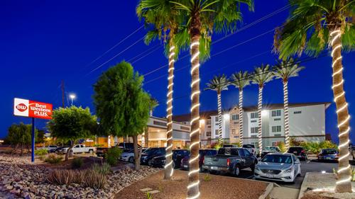 FRONT OF HOTEL NIGHT SHOT FRONT OF HOTEL NIGHT SHOT