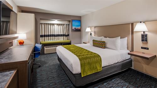 STANDARD KING SUITE STANDARD KING SUITE