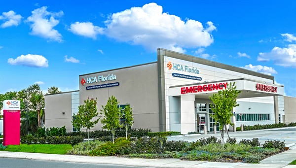 Gallery Image ER-Venice_Doctors-ne.jpg