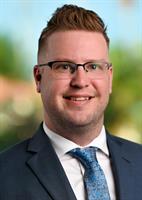 Jake MacFarlane Earns CFA® Charter, Strengthening Leadership at FourThought Private Wealth