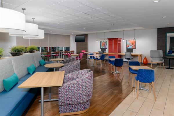 Lobby Seating 