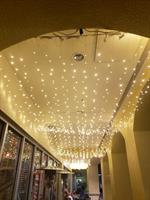 Holiday lights created for British Open Pub