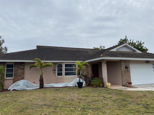 Tile Roof Cleaning Venice FL