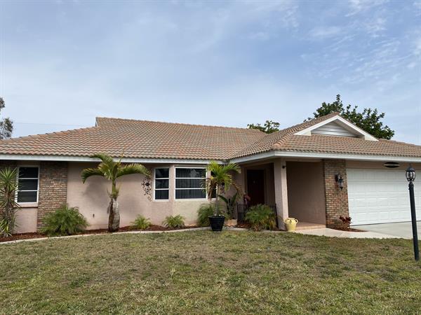 Venice Tile Roof Cleaning