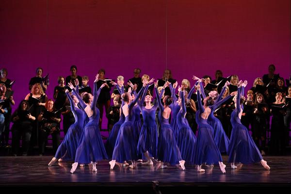 Gallery Image Ballet_approved_2-TrishKC.JPG