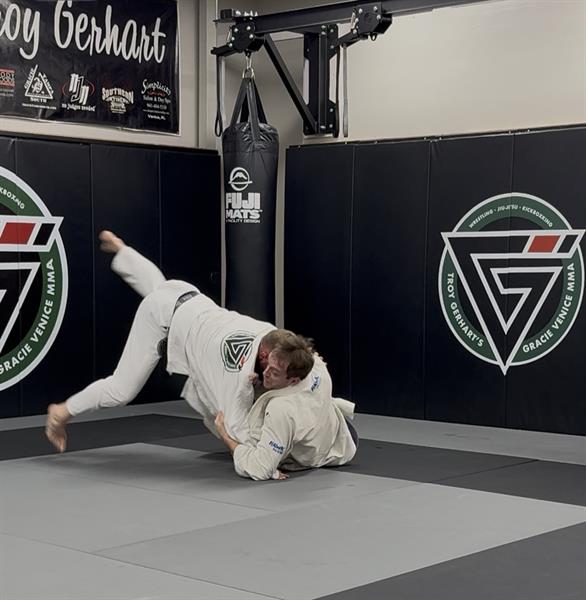 Action shot in Gi BJJ 