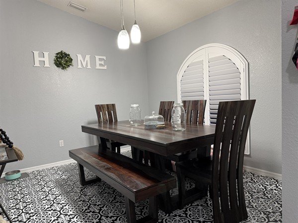 Gallery Image IMG_4812.jpg